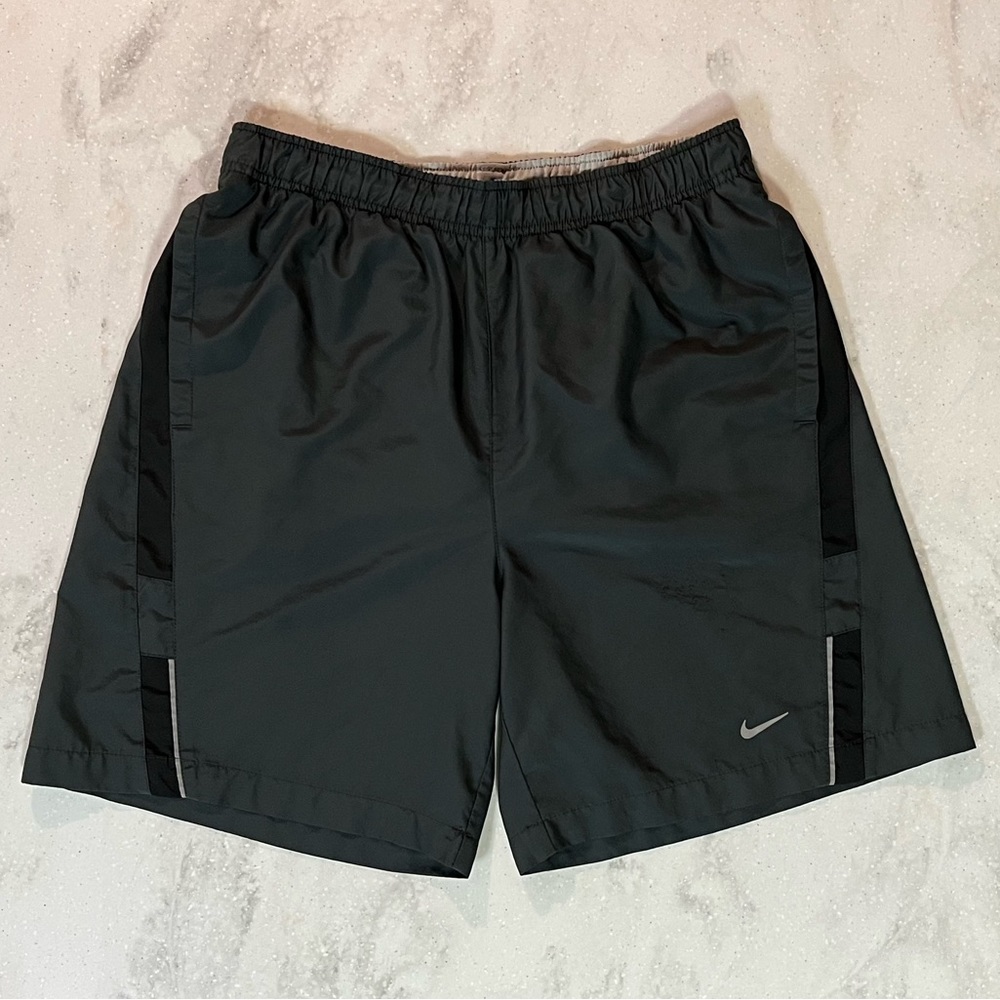 NIKE Men's Dri-FIT 7" Brief-Lined Running Shorts Size M